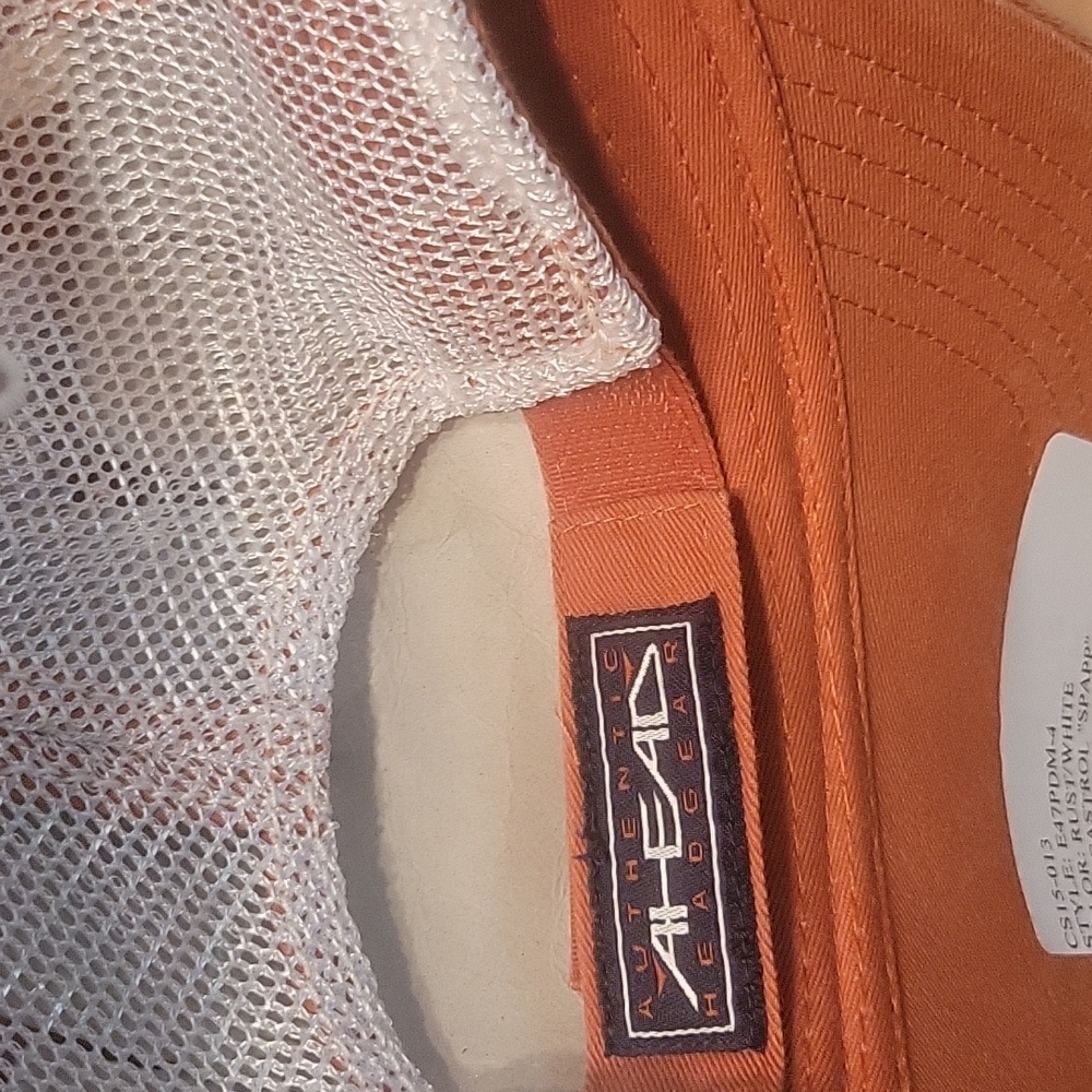 Castrol  trucker cap. - Picture 5 of 7